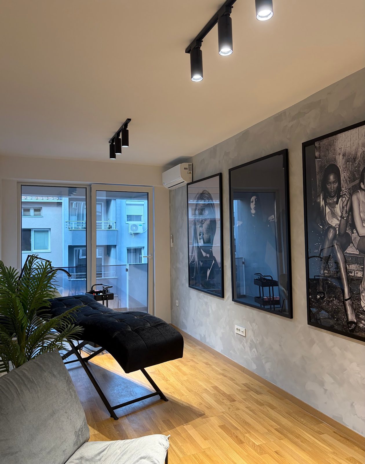 Beauty Studio House of DV, Thonj, Shkup