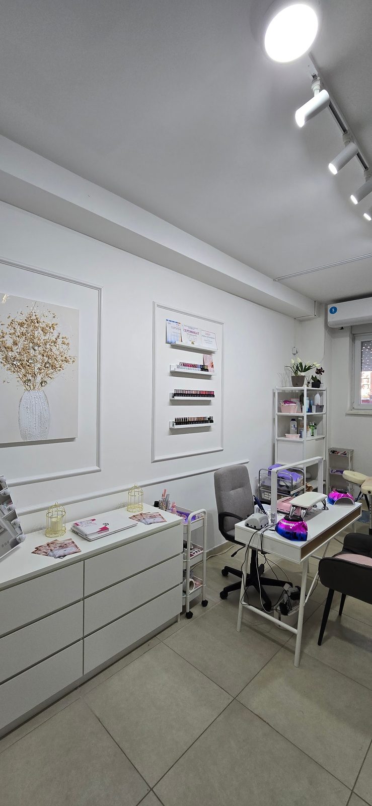 BkNails & Beauty, Thonj, Shkup