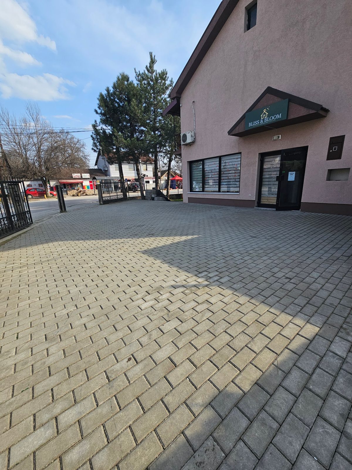 Козметички салон BLISS & BLOOM, Beauty & skincare, Skopje