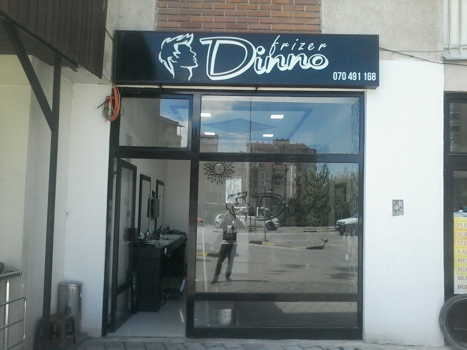 Frizer Dinno, Hair, Tetovo