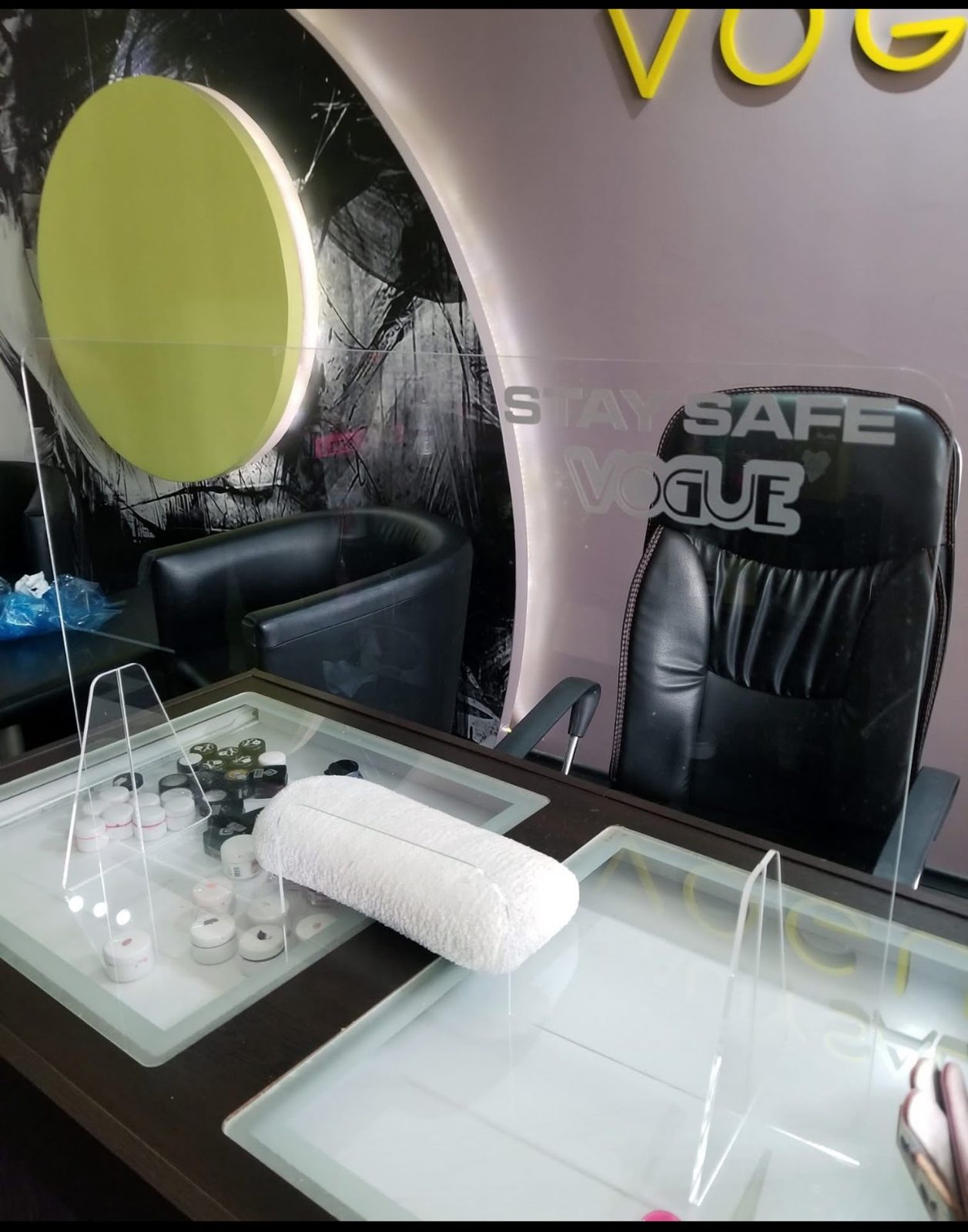 Kozmetichki salon Vogue, Kozmetikë, Tetovë
