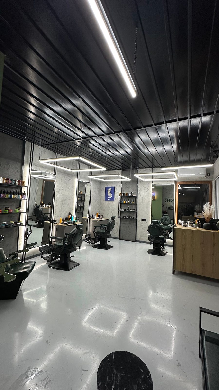 "Classic" Barbershop, Бербер, Скопје