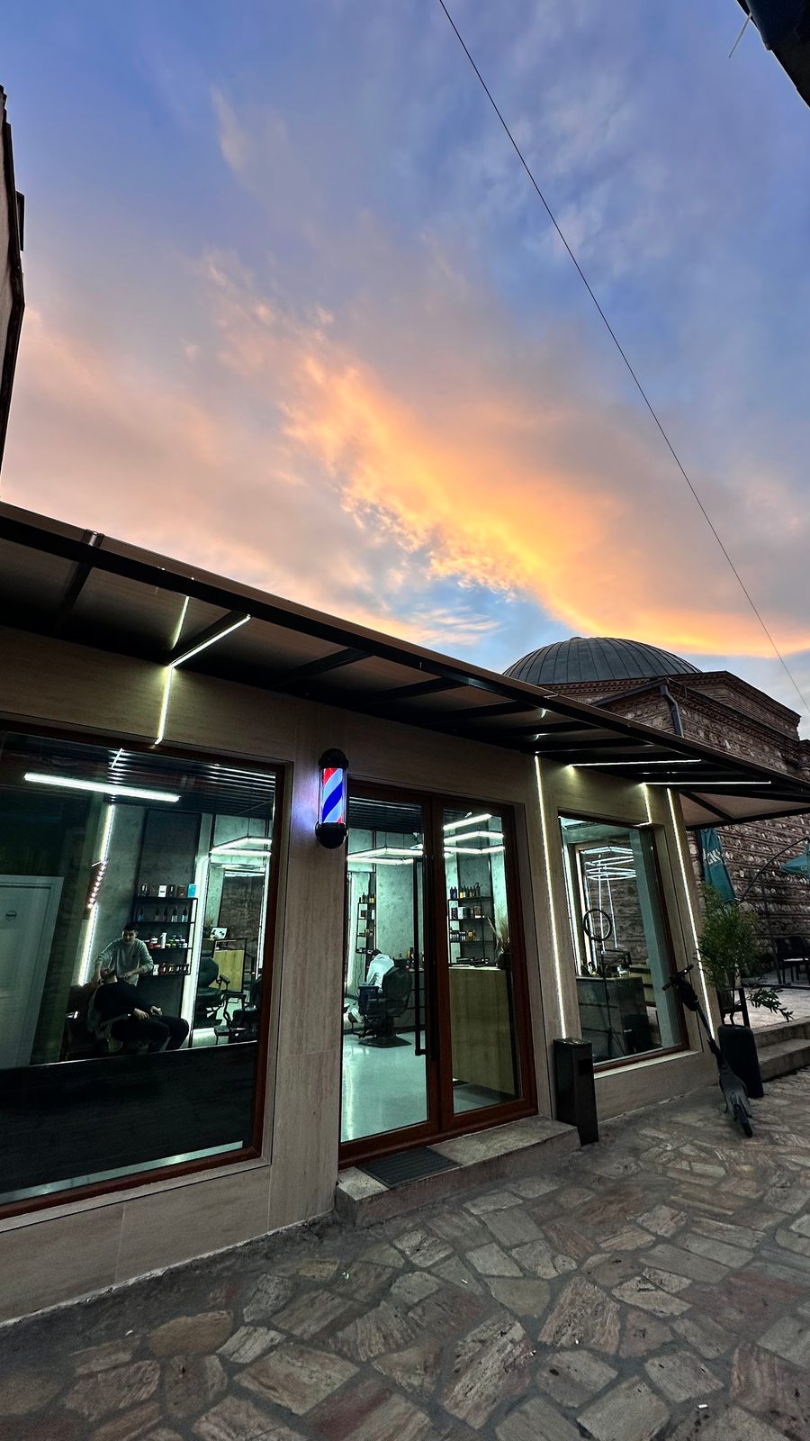 "Classic" Barbershop, Бербер, Скопје